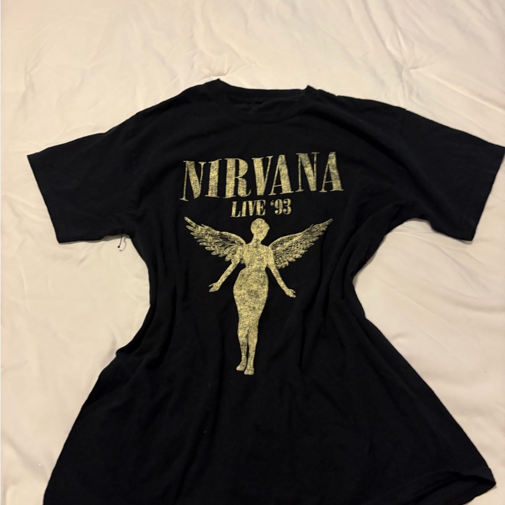 NIRVANA Black and Gold Short Sleeve Tee